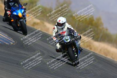 media/Mar-28-2022-Superbike Trackdays (Mon) [[b8603d0f67]]/Open Track Time/Turn 7/